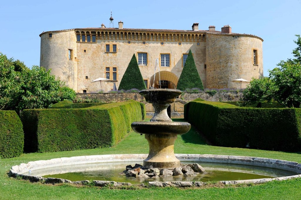 Château de Bagnols Château de Bagnols